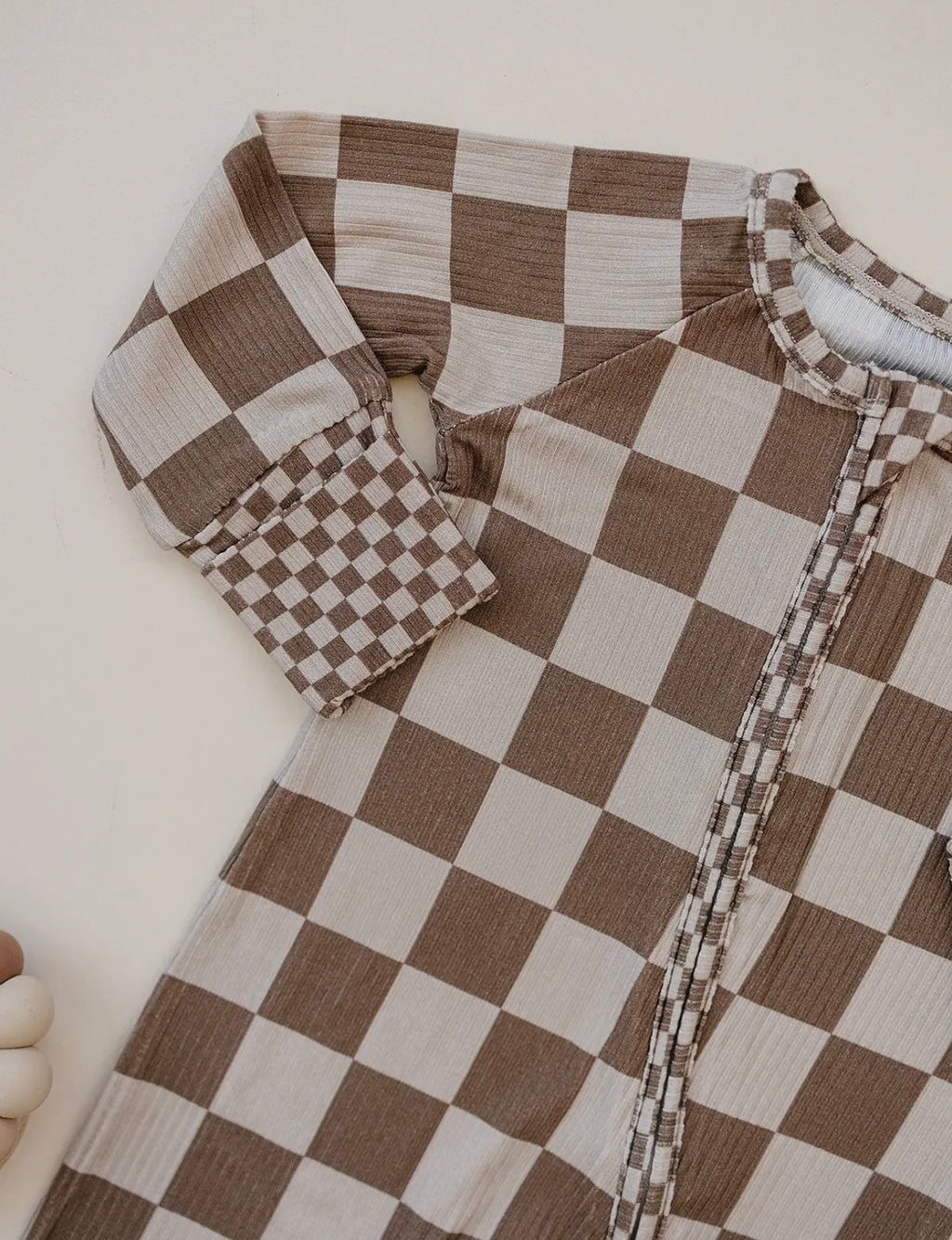 Latte Checkered Bamboo Zippy